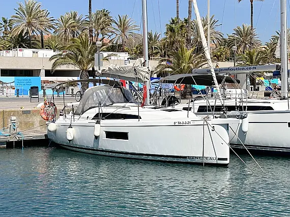 Oceanis 30.1