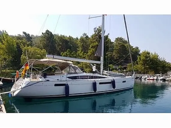 Jeanneau  53