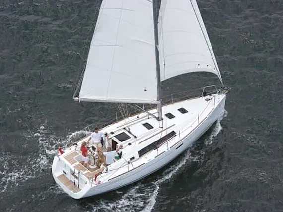 Oceanis 34