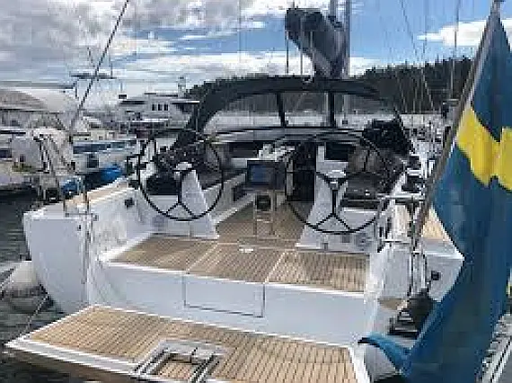 Hanse 388