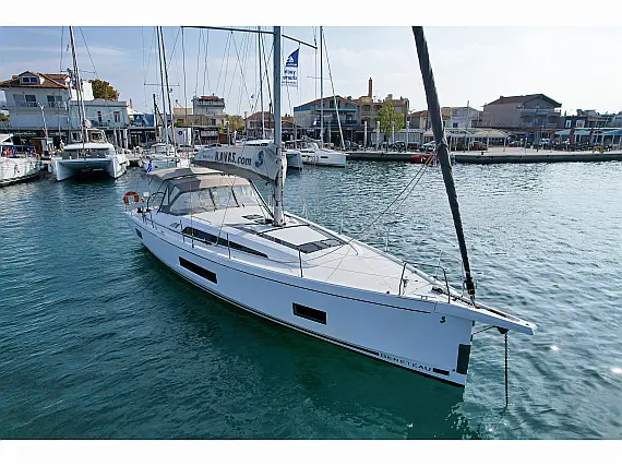 Beneteau Oceanis 46.1