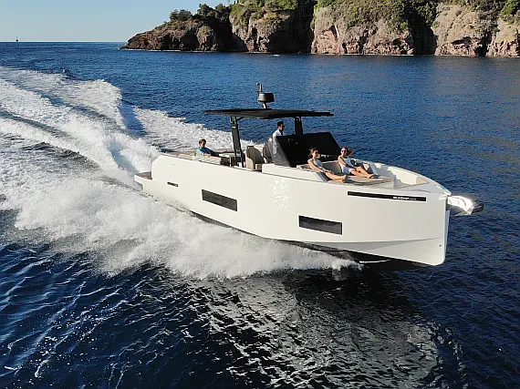 De Antonio D42 Open
