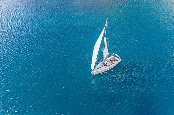 Dufour 430